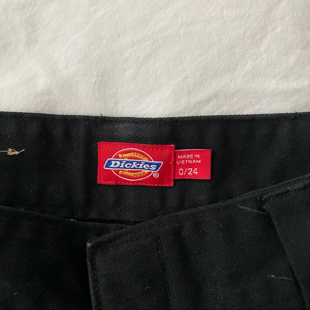 Dickies Shorts - Picture 2 of 4